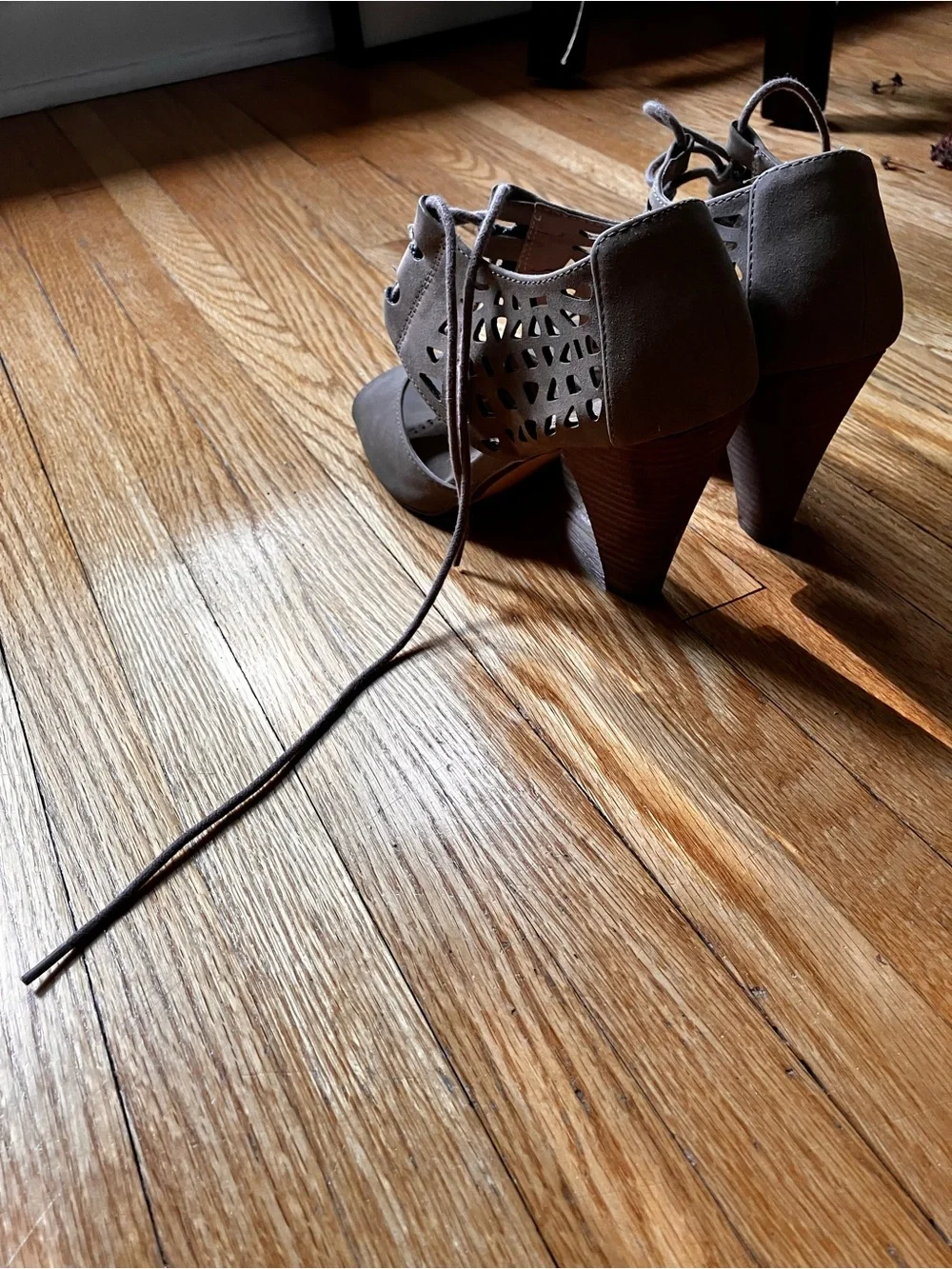 Restricted Taupe Lace-Up Peep Toe Sandals with Cutout Sides - Picture 3 of 8